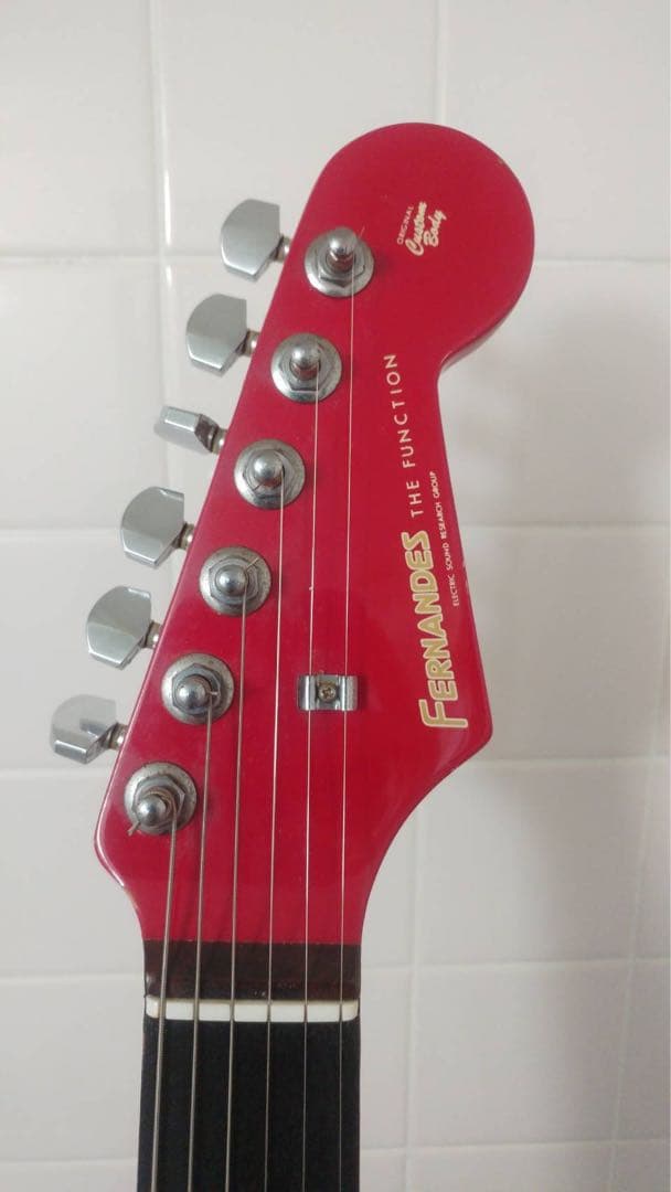 Fernandes SSH-38 中古品