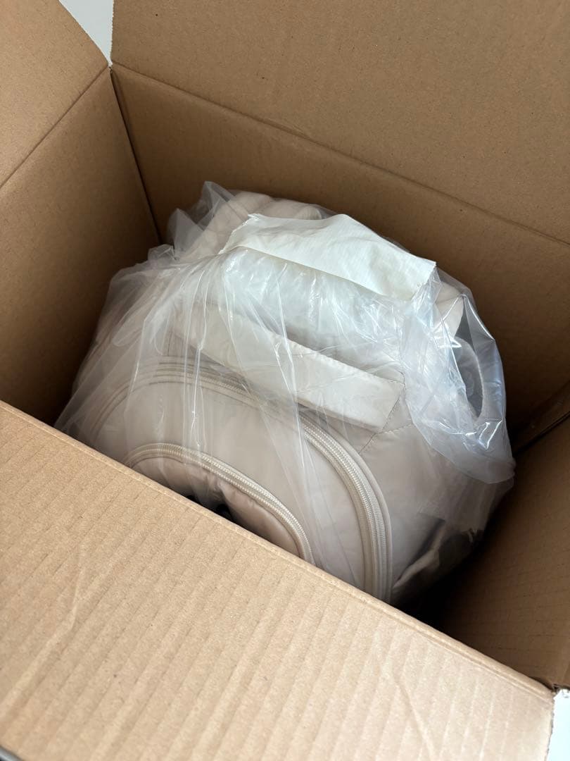 最終価格【未使用】ssoook フロントバッグ ベージュ Sサイズ