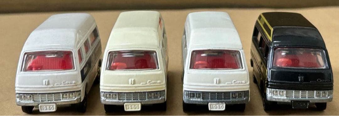 トミカ ニッサン キャラバン 4台セット