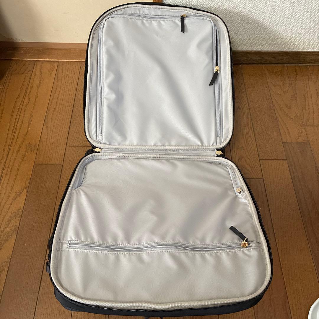 TUMI キャリーケース
