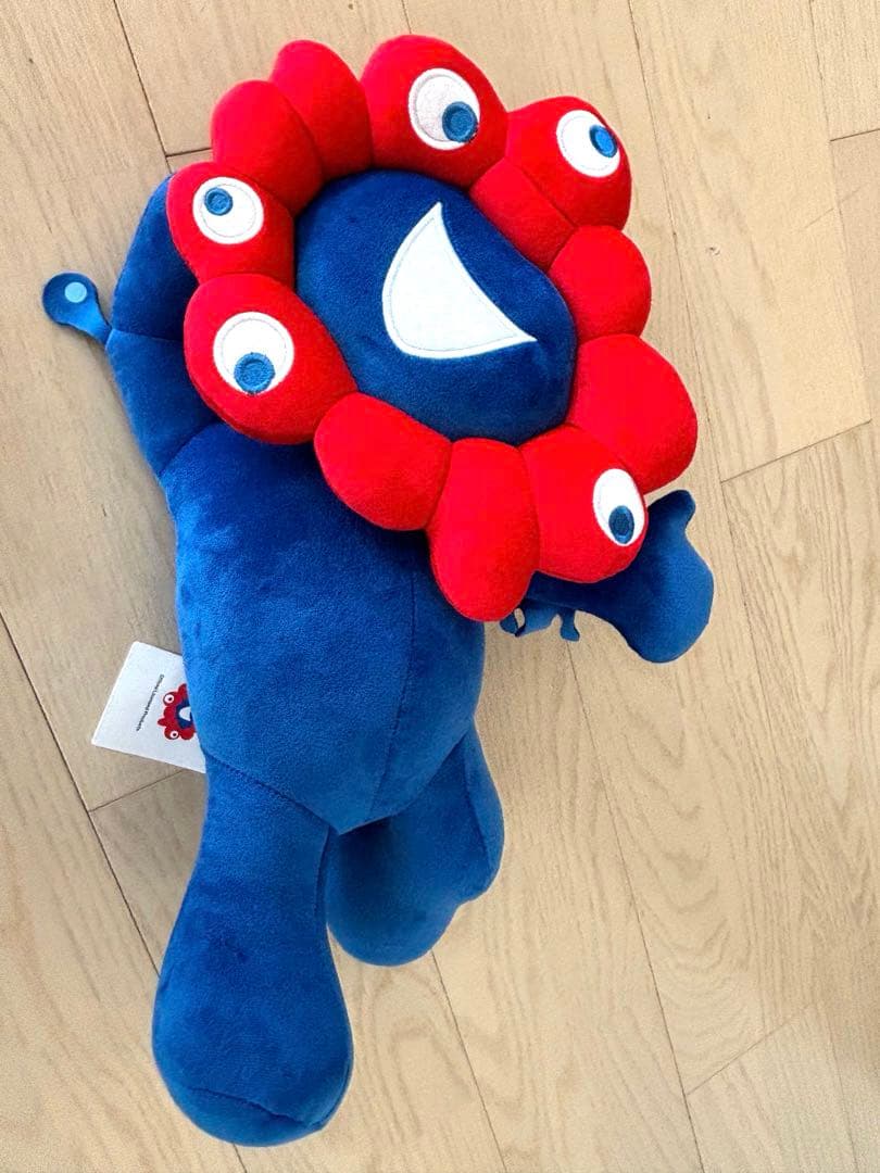 ミャクミャクぬいぐるみ　2等