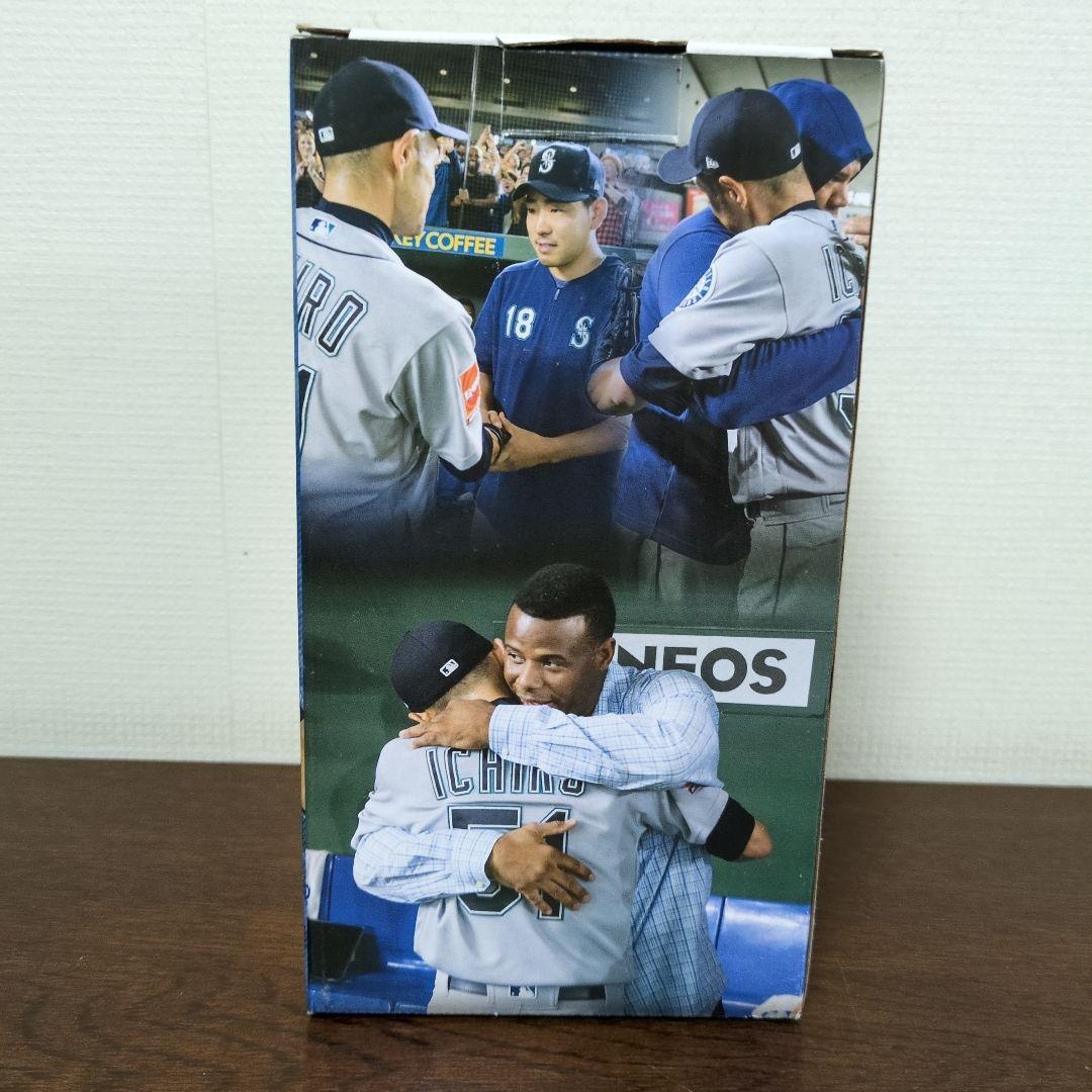 イチロー引退記念ボブルヘッド　限定品Tシャツ付