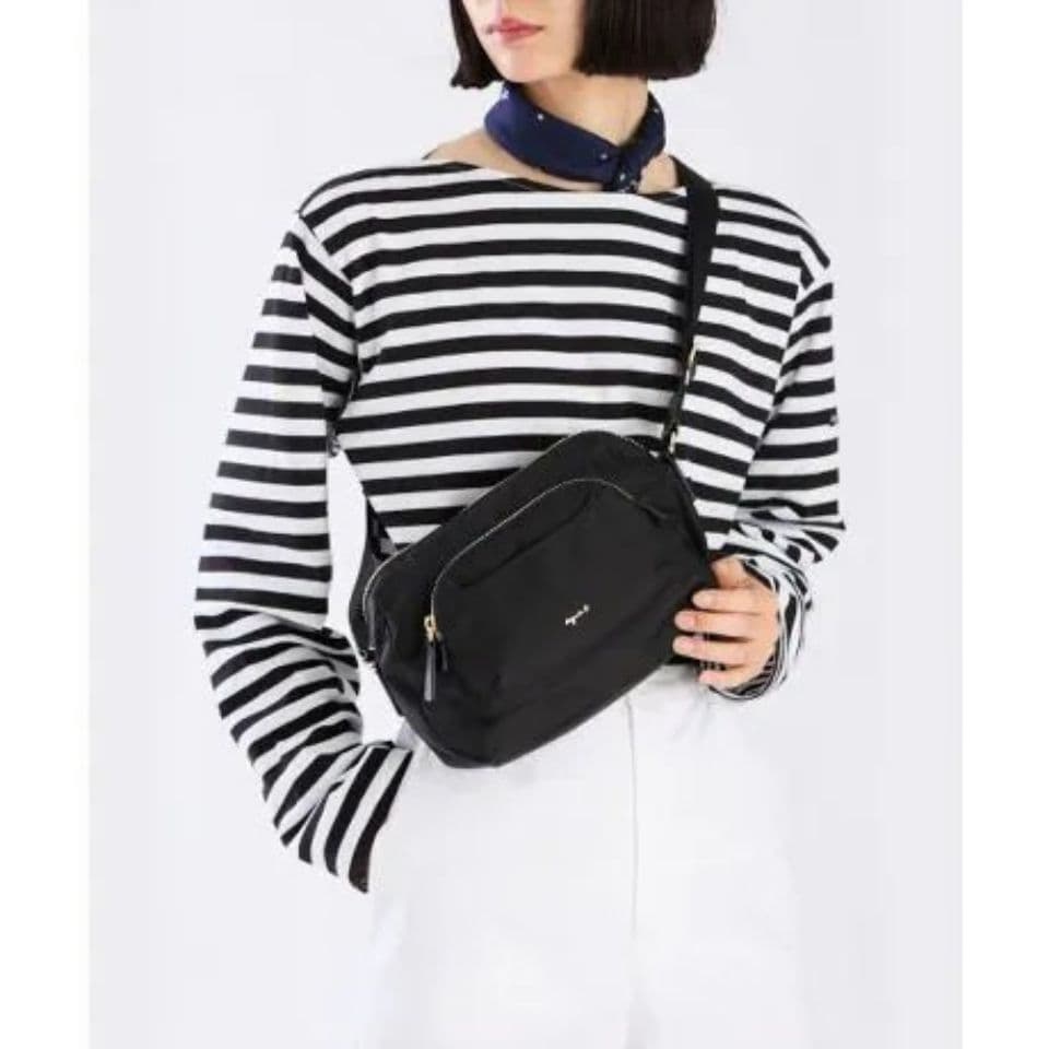 新品未使用 agnes b. アニエスベー ショルダーバッグ FT03A-04