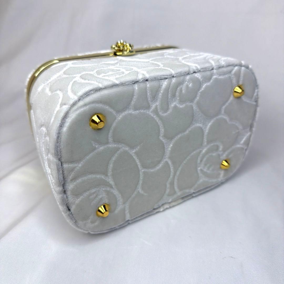 新品　草履　バッグ　セット　振袖用　ベルベット　ホワイト　フリーサイズ　2026