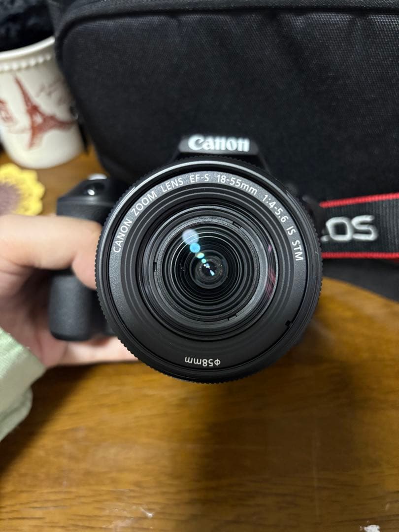 Canon EOS Kiss X10 SDカード64GBとバッグ付属