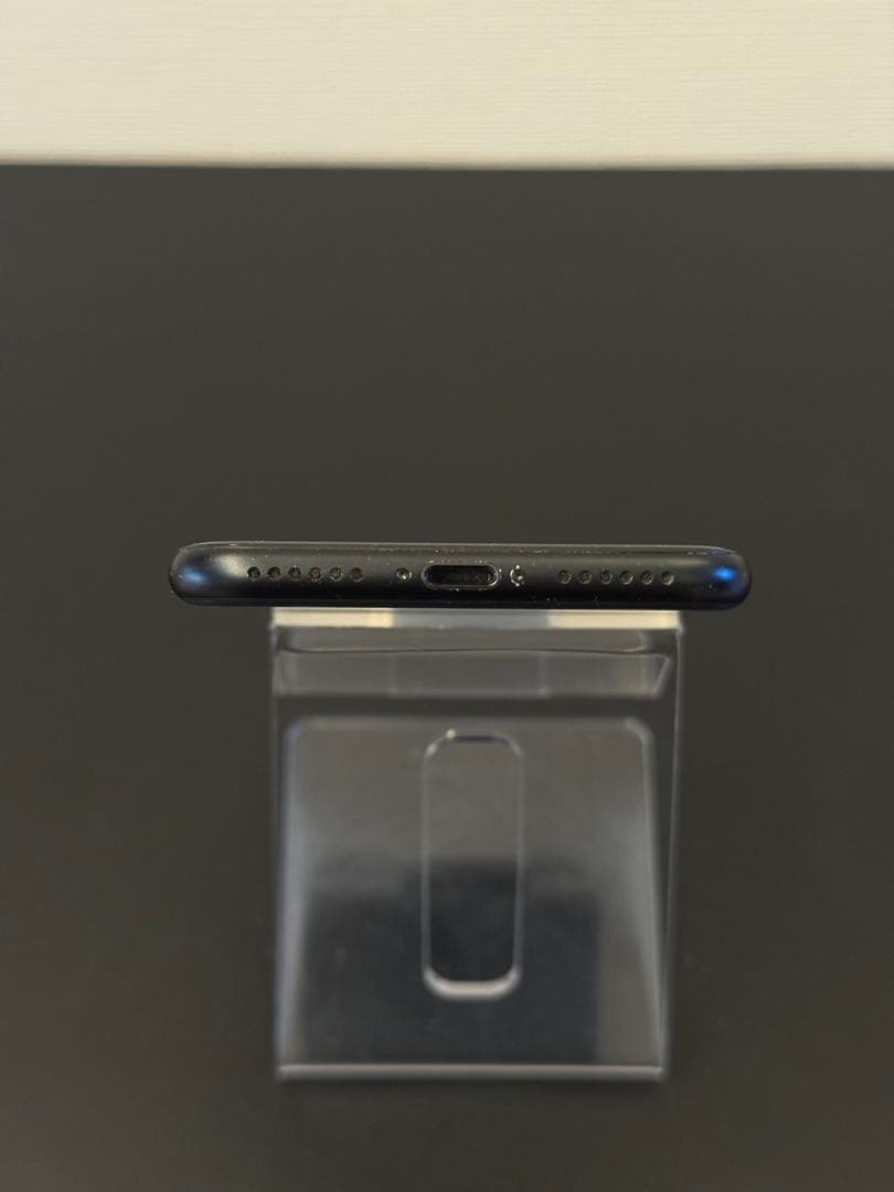 極美品 128GB Apple iPhone SE 3 第三世代 日本版