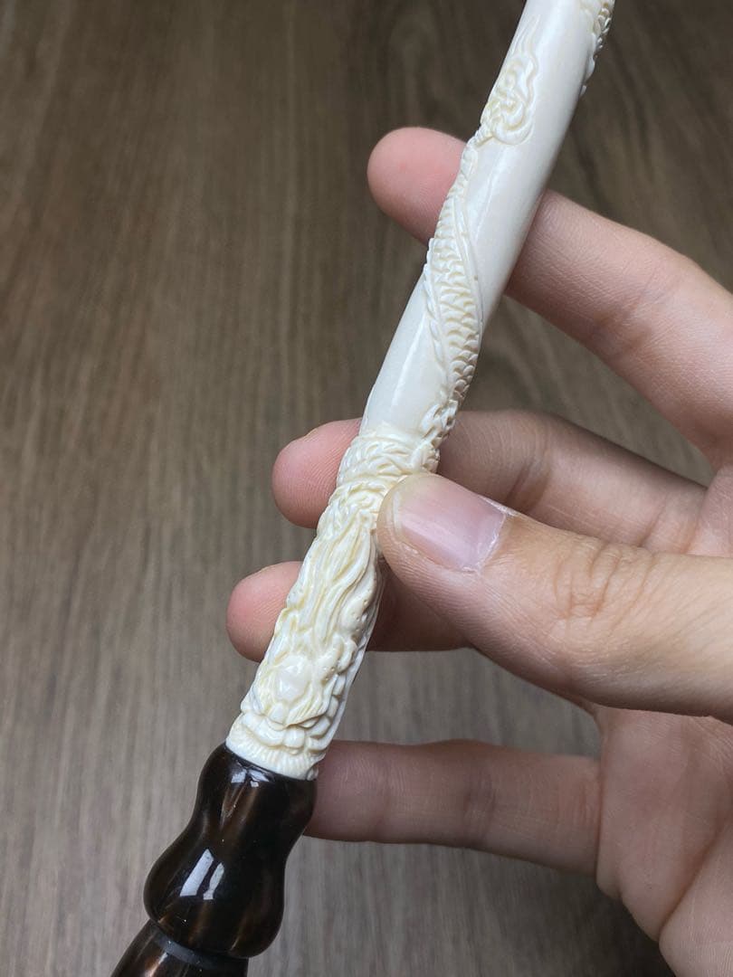 天然マンモス牙美しい手作り彫刻　彫龍　毛筆