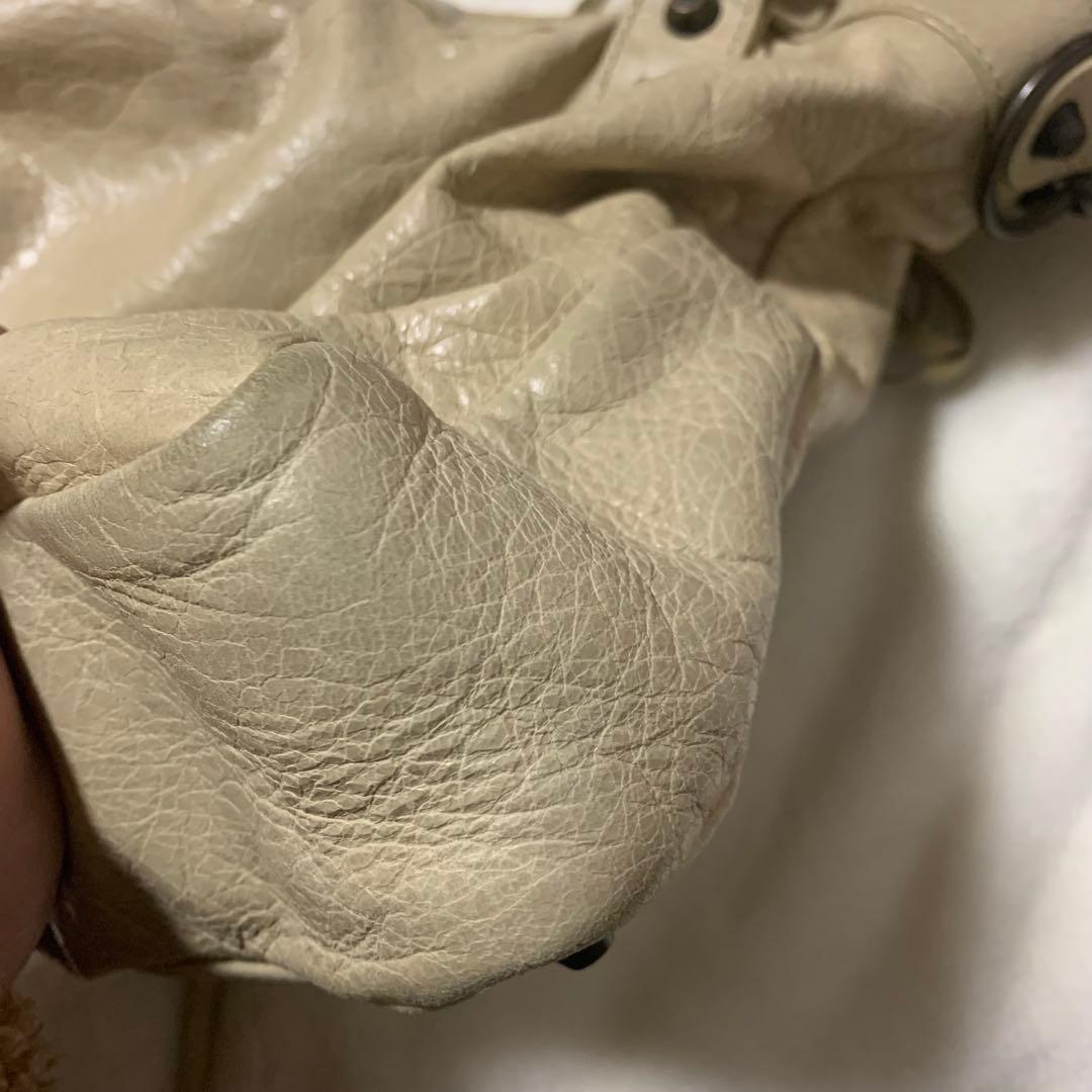 バレンシアガ　バッグ