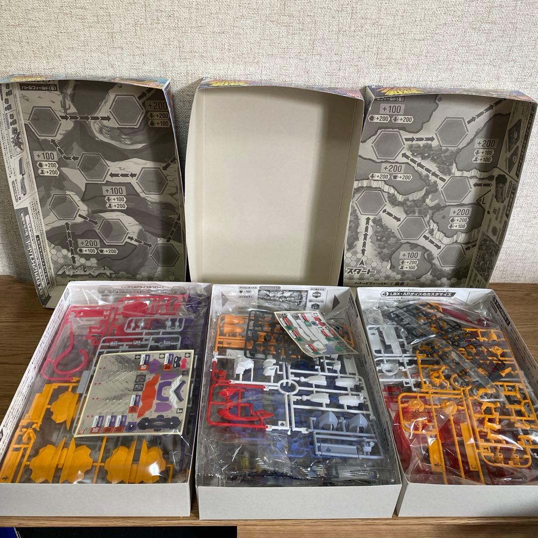 ダンボール戦機 3体セット　LBXゼノン ペルセウス　ジョーカー