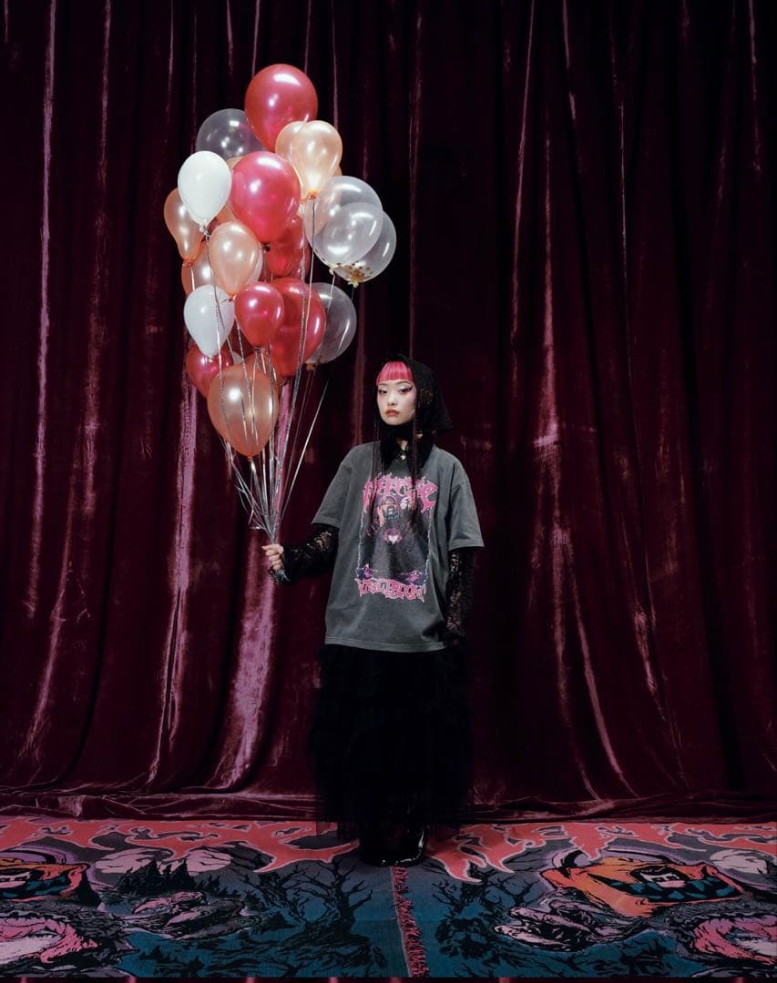 猫*読様 vaultroom nqrse devil tee charcoal