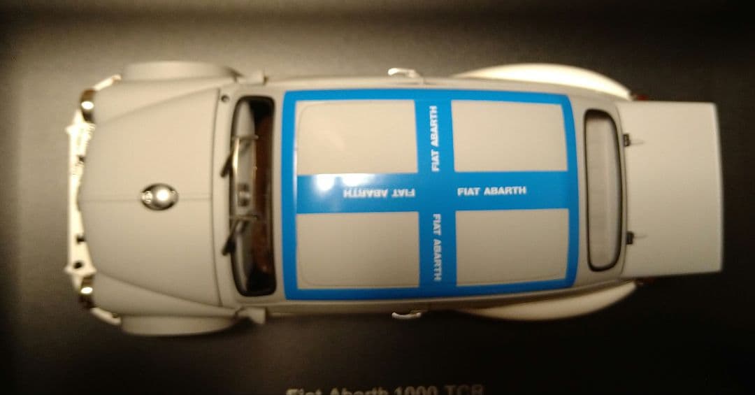 オートアート 1/18 フィアット アバルト 1000 TCR マットグレイ