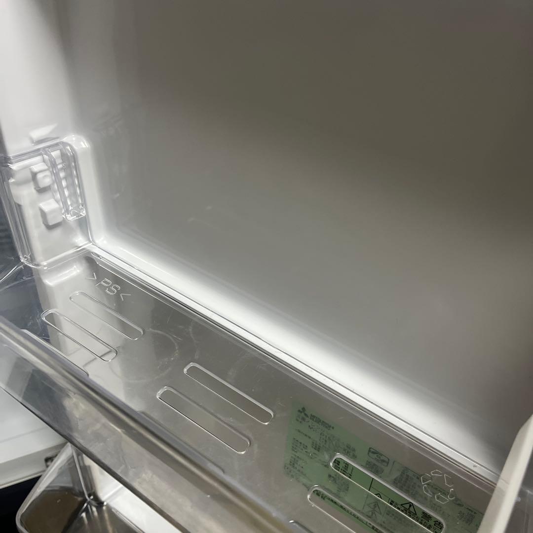 【美品】・三菱　ノンフロン冷凍冷蔵庫　　　 MR-P15ED-KK 2019年製