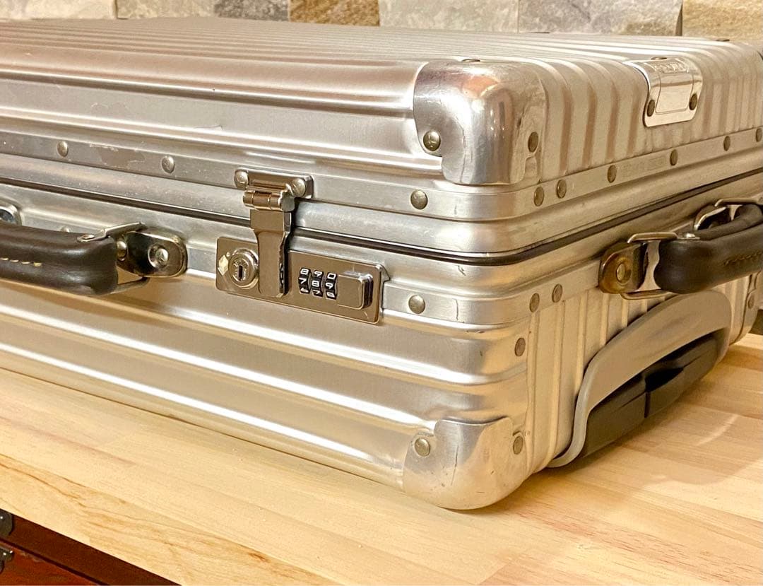 【希少】RIMOWA CLASSIC FLIGHT リモワ　スーツケース