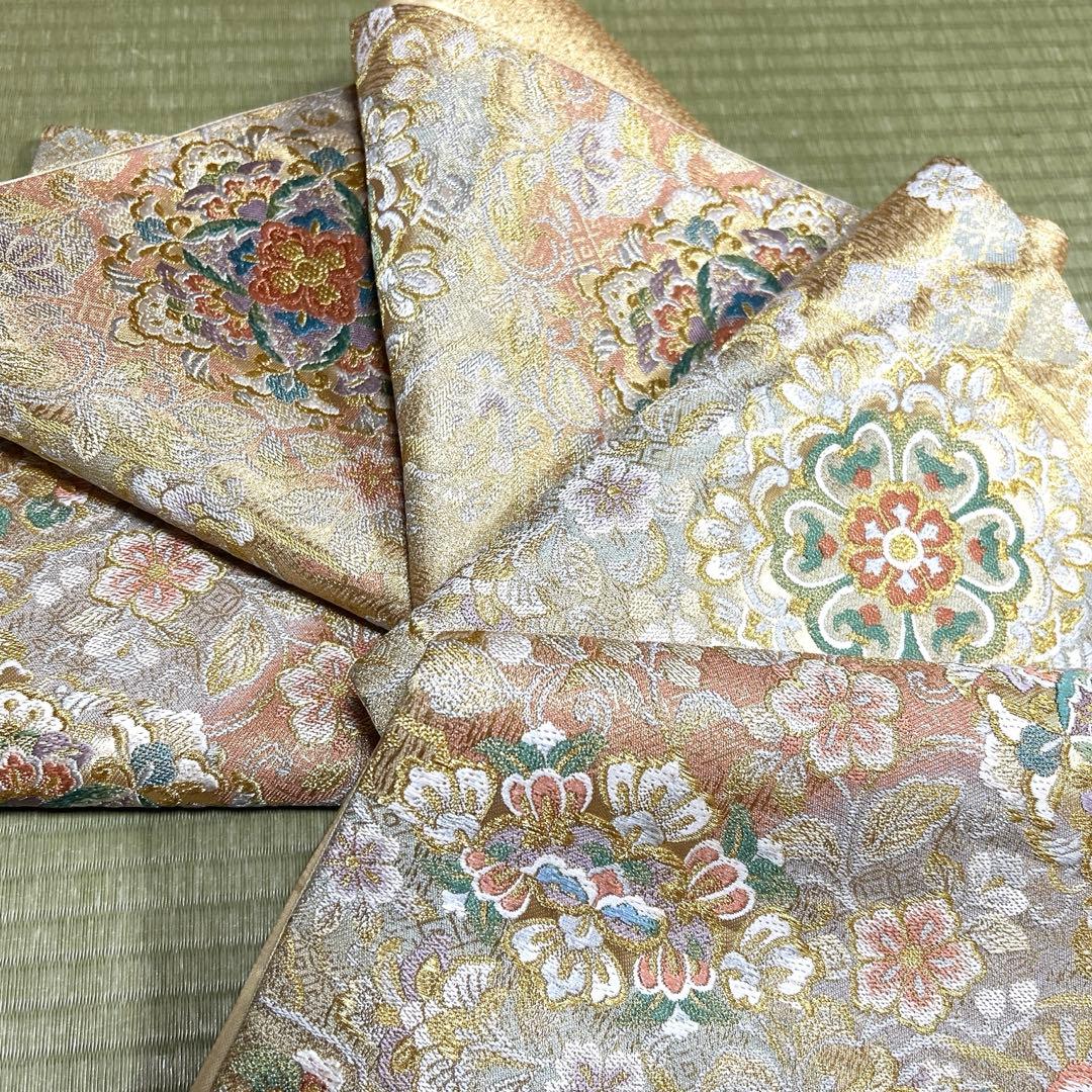 専用ページ　正絹　袋帯《吉祥花紋様》