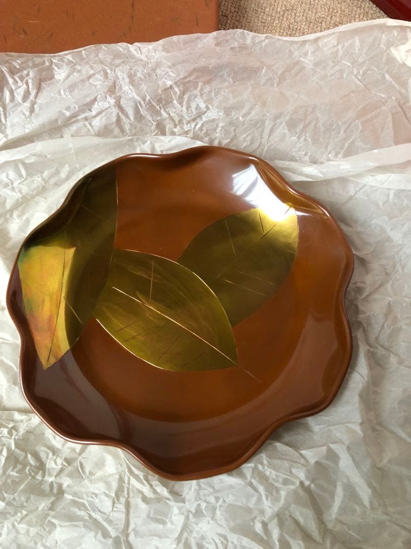 菓子器　煮色　木の葉　秀夆堂造　紙箱入