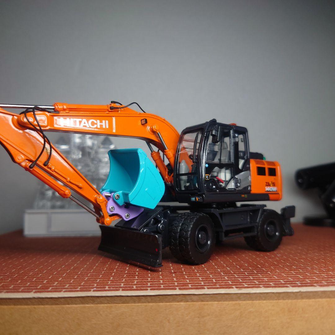 HITACHI ZX140W モノブーム&平バケット 雪像 解体仕様(1/50)