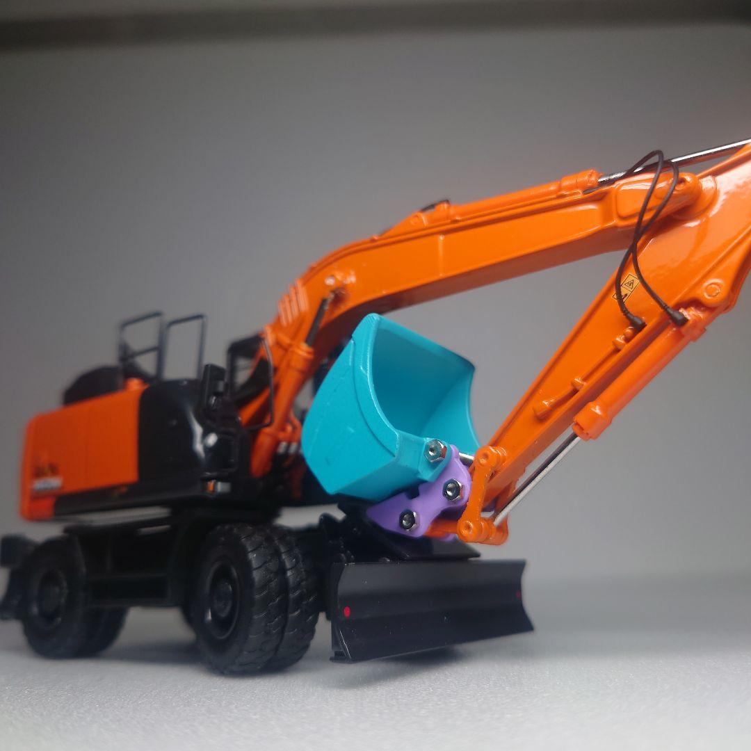 HITACHI ZX140W モノブーム&平バケット 雪像 解体仕様(1/50)