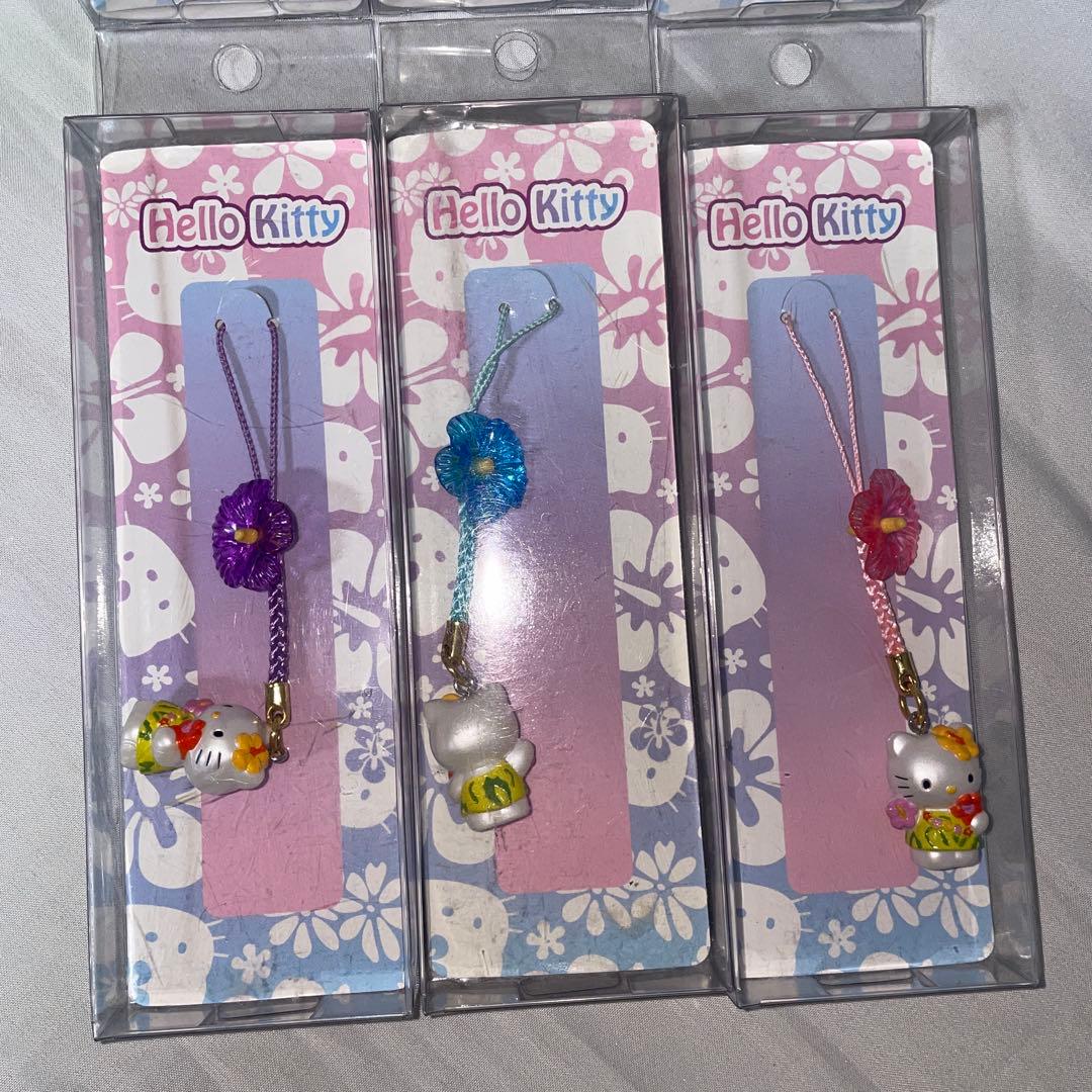 ハワイ　HAWAII ご当地キティ　根付　ハイビスカス