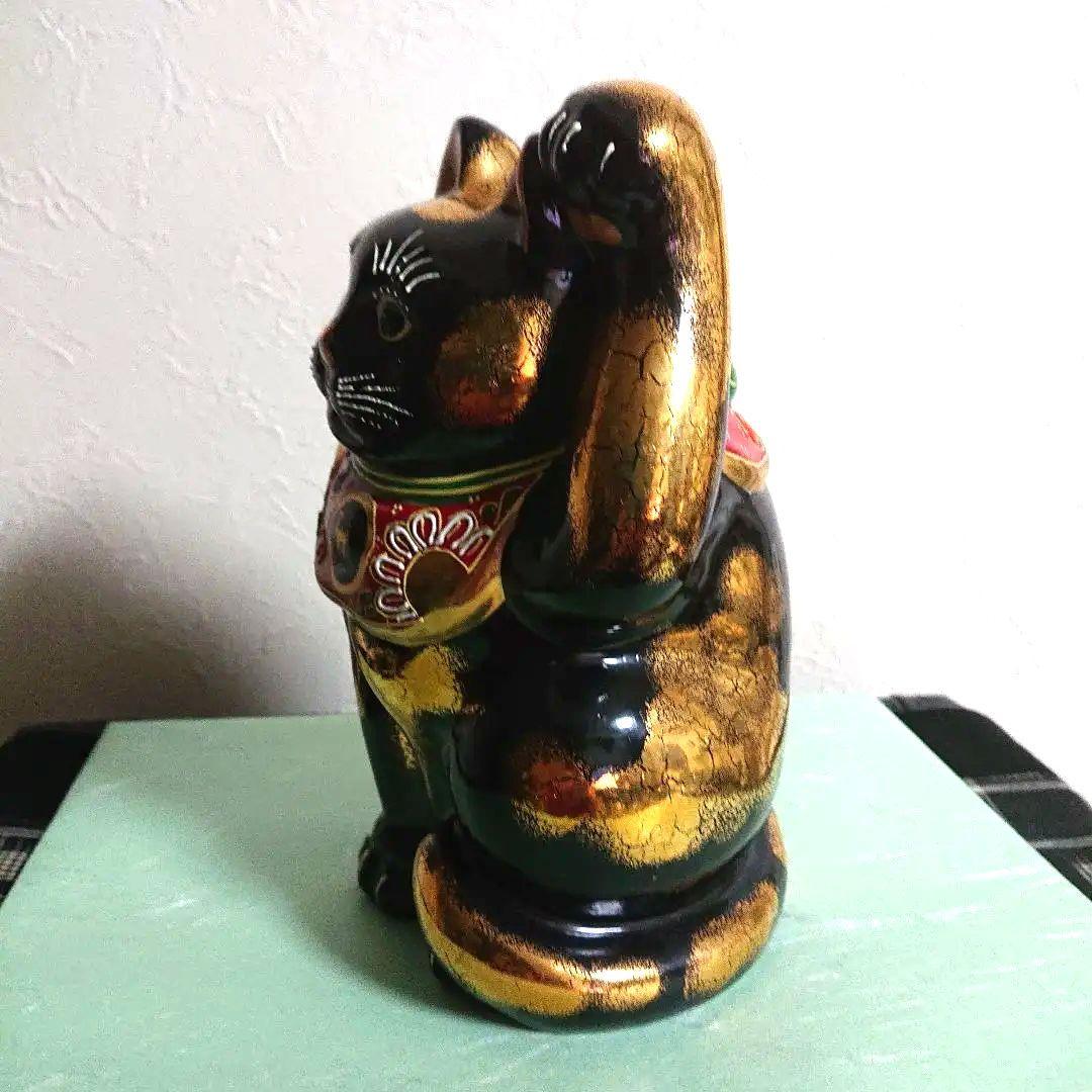 九谷焼 クタニヤキ サライ 希少黒色金色 招き猫 置物