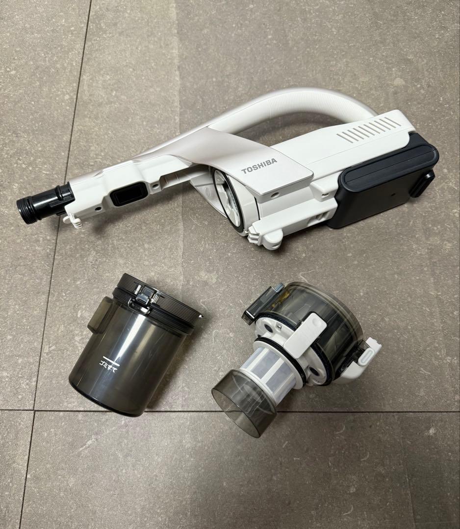 東芝◇トルネオ コードレス VC-CLX73-C メタリックベージュ