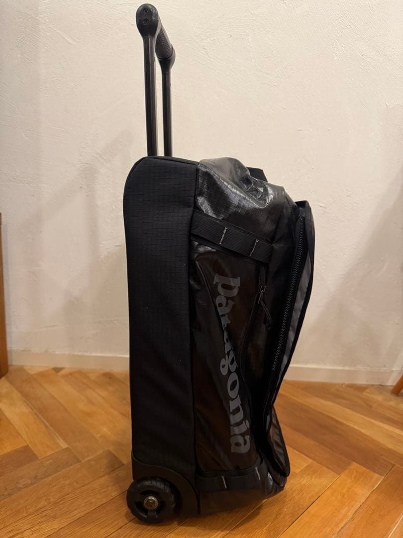 パタゴニア　ブラックホール　キャリー　40L