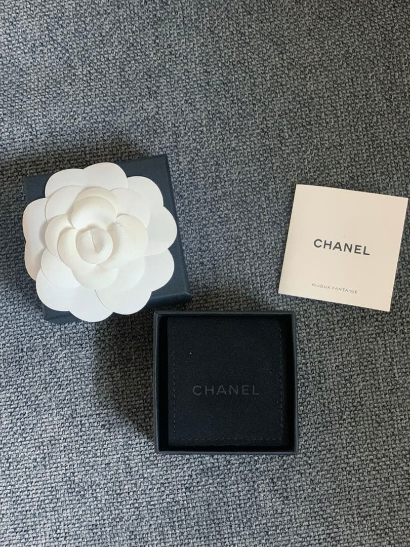 新品/未使用 シャネルCHANEL パール ピアス
