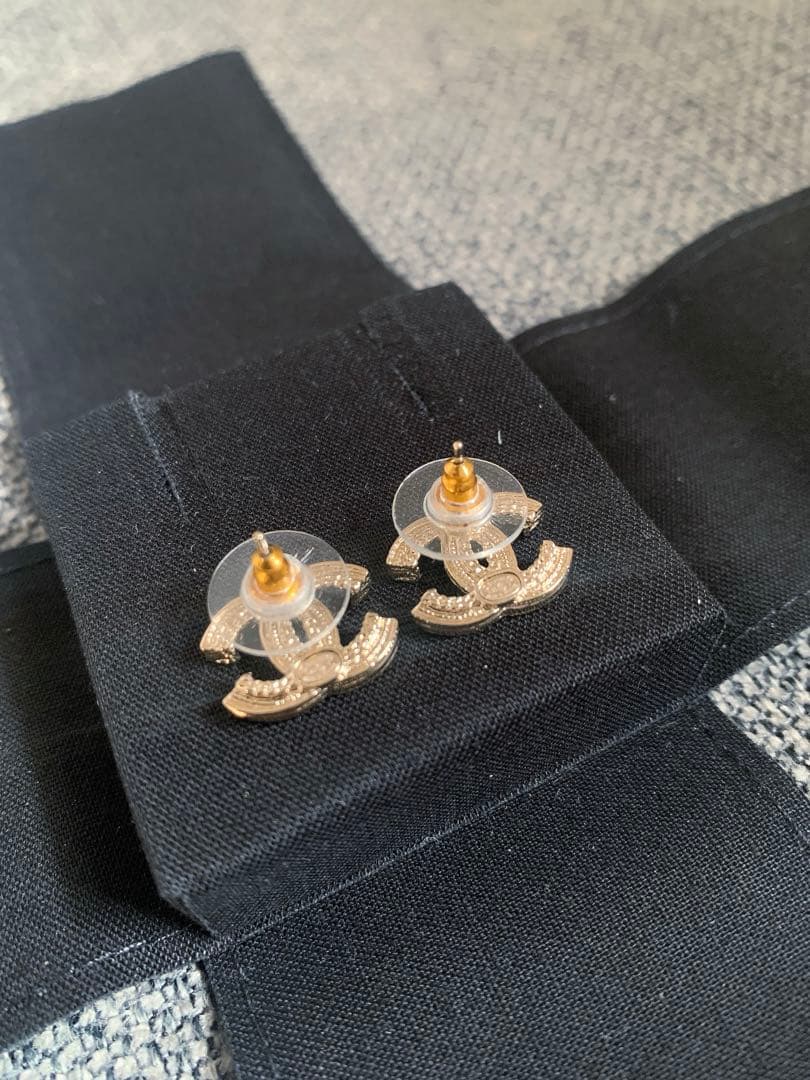 新品/未使用 シャネルCHANEL パール ピアス