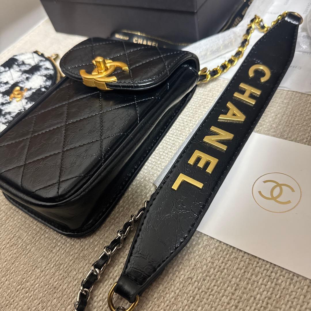 非売品 シャネル ノベルティ スマホポーチ ミニバッグ 斜め掛け