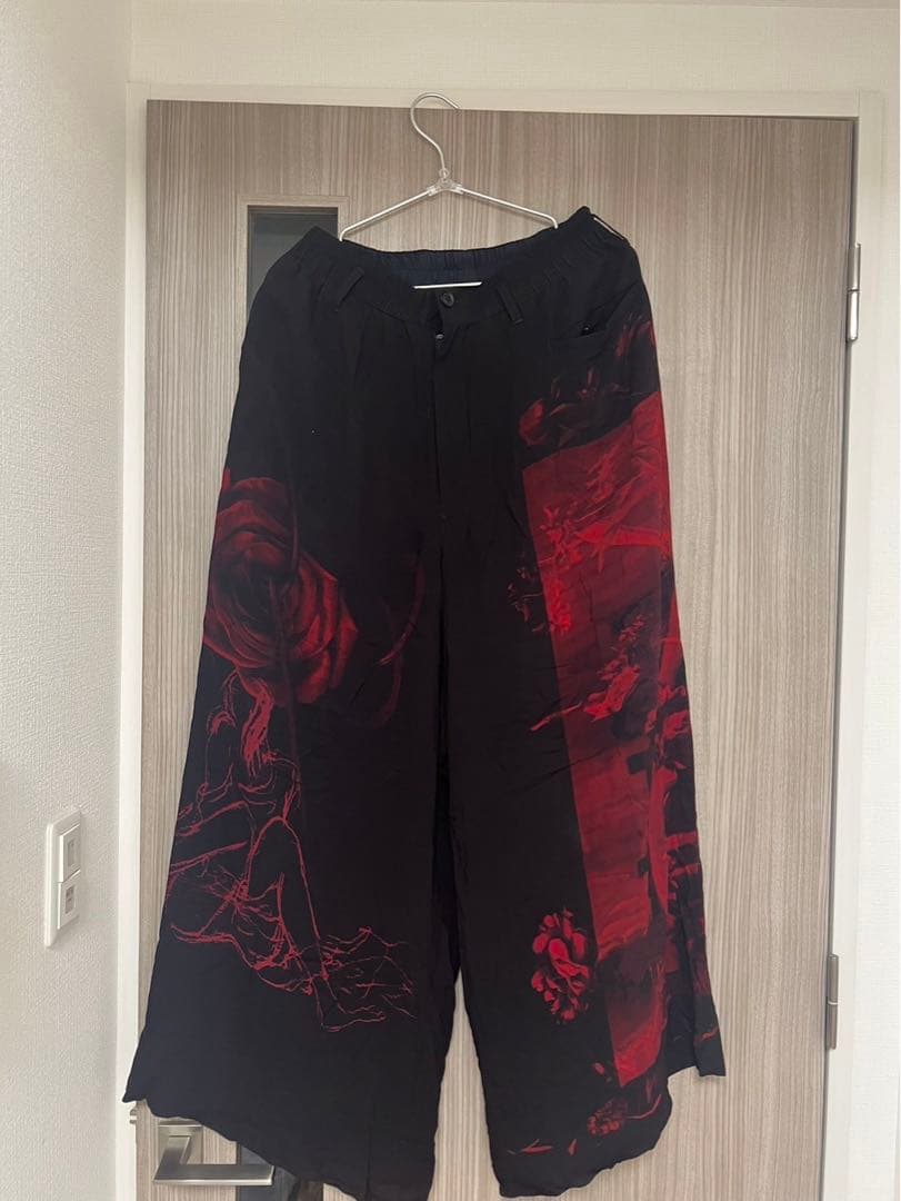 ヨウジヤマモト ストレートパンツ 黒