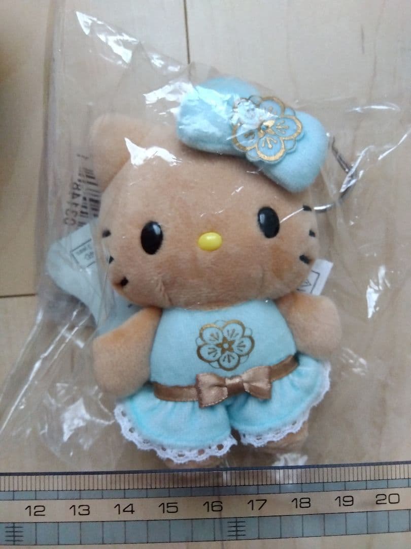 ハワイ　カハラホテル　限定　日焼けキティ　キティちゃん　サンリオ