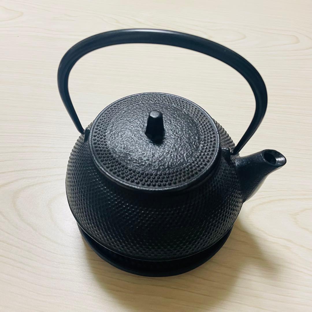 岩鋳 鉄瓶 急須 5型 茶こし・釜敷付き 650ml 南部鉄器