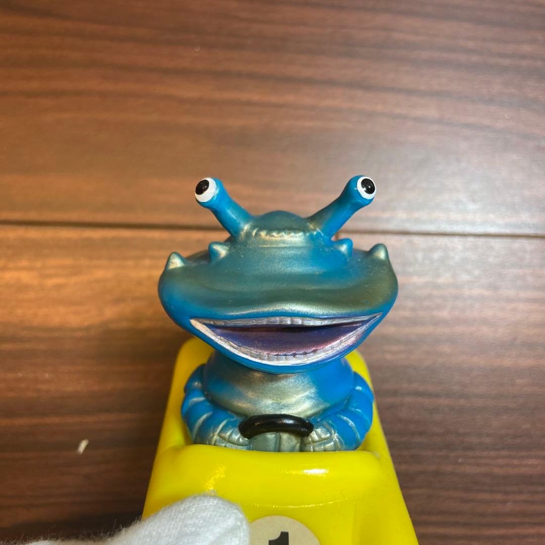 トイグラフ 怪獣レーサー カネゴン ソフビ 5371