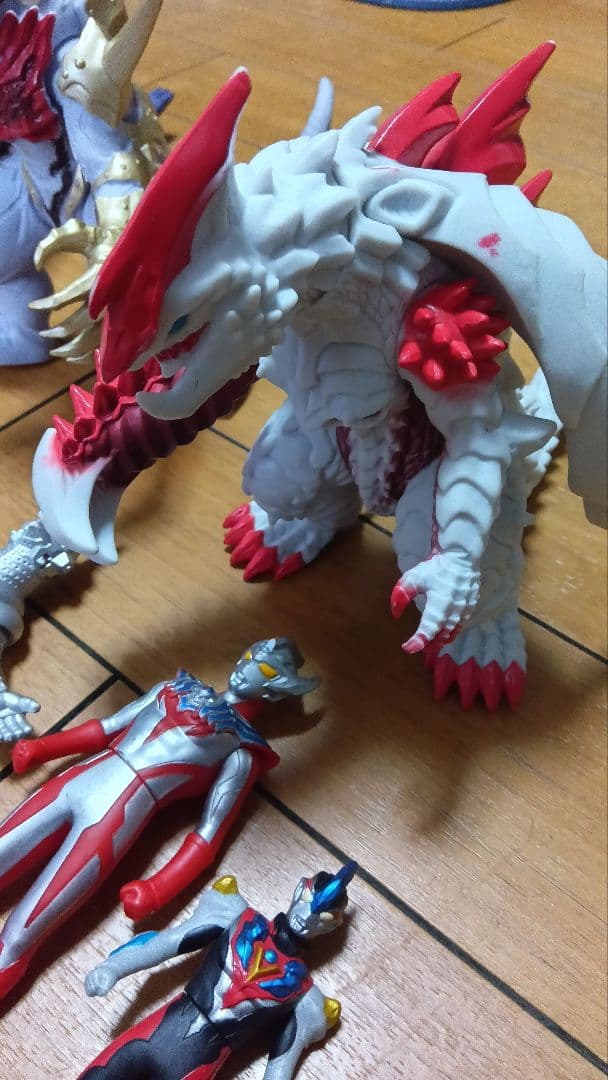 ウルトラマン ソフビ　まとめ売り　 現行サイズ　 旧サイズ　 DX　 ビッグ