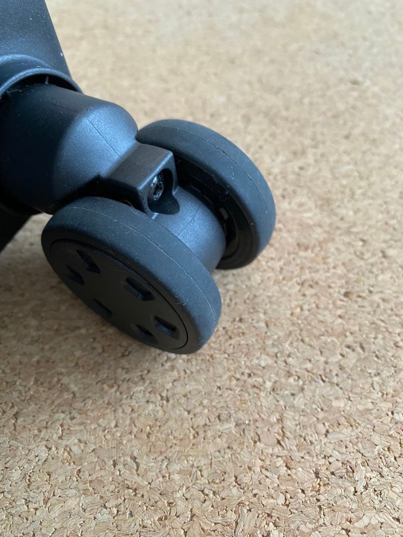 【無印良品】ハードキャリーケース（３６Ｌ）機内持ち込み可