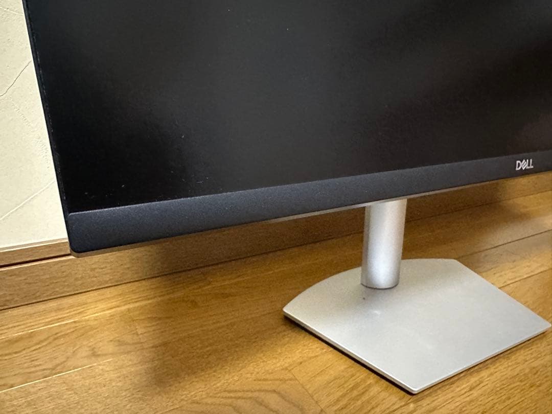 Dell S2722DC 27インチ QHD USB-Cモニター