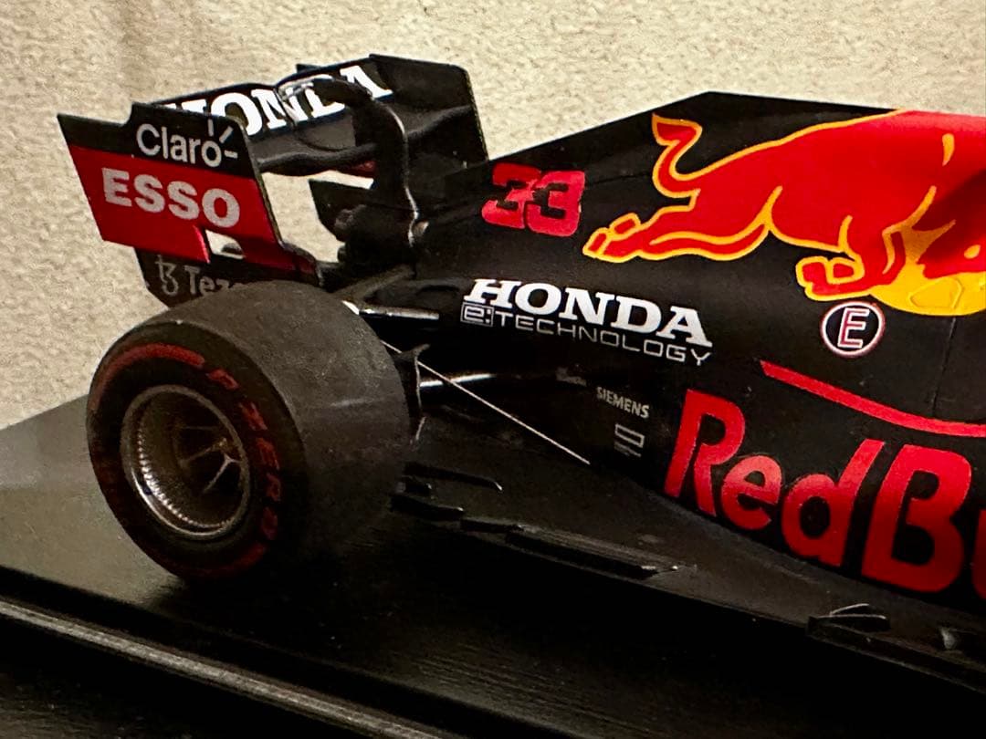 SMC別注spark RB16B アブダビGP フェルスタッペン