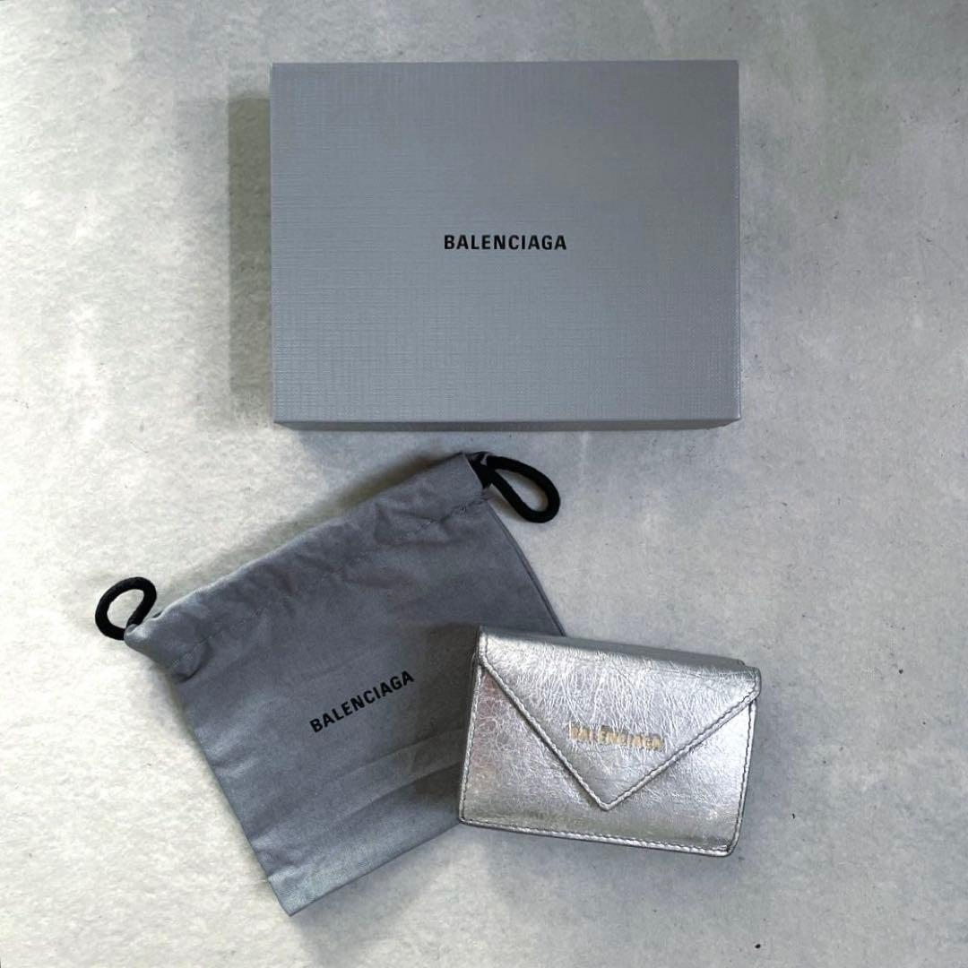 チロメchan！バレンシアガ ペーパーミニウォレット 三つ折り財布