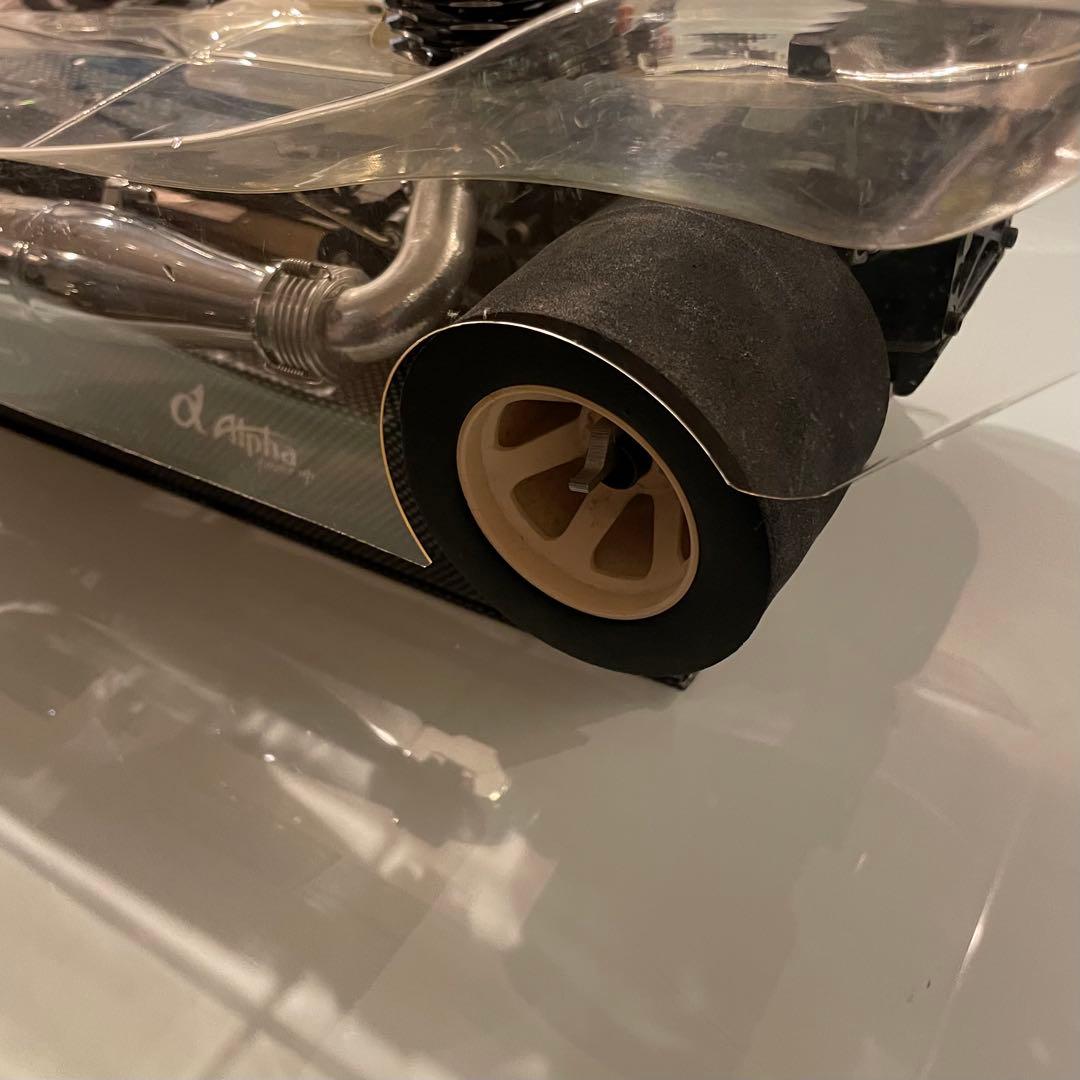 【新品未使用】 無限製機 1/8 4WD エンジンラジコンカー STING