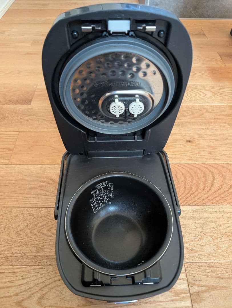 圧力IH炊飯器 　アイリスオーヤマ　中古　RC-PDA50-B