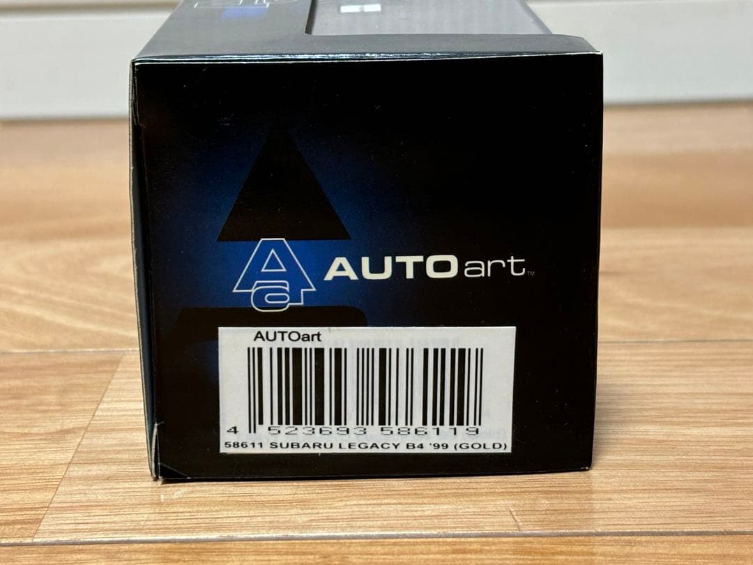 オートアート 1/43 レガシィB4 '99 ゴールド ダイキャスト製 完成品