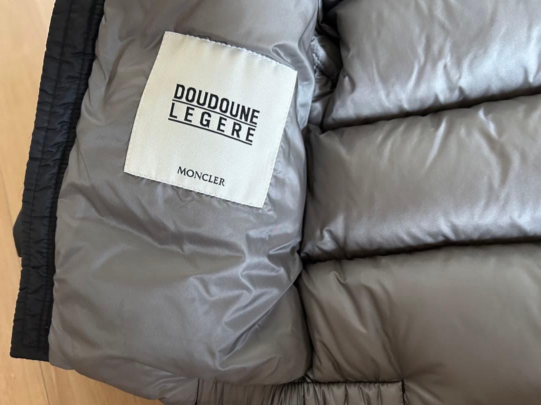 ABCz様【美品】モンクレール ダウンジャケット(12/18M)