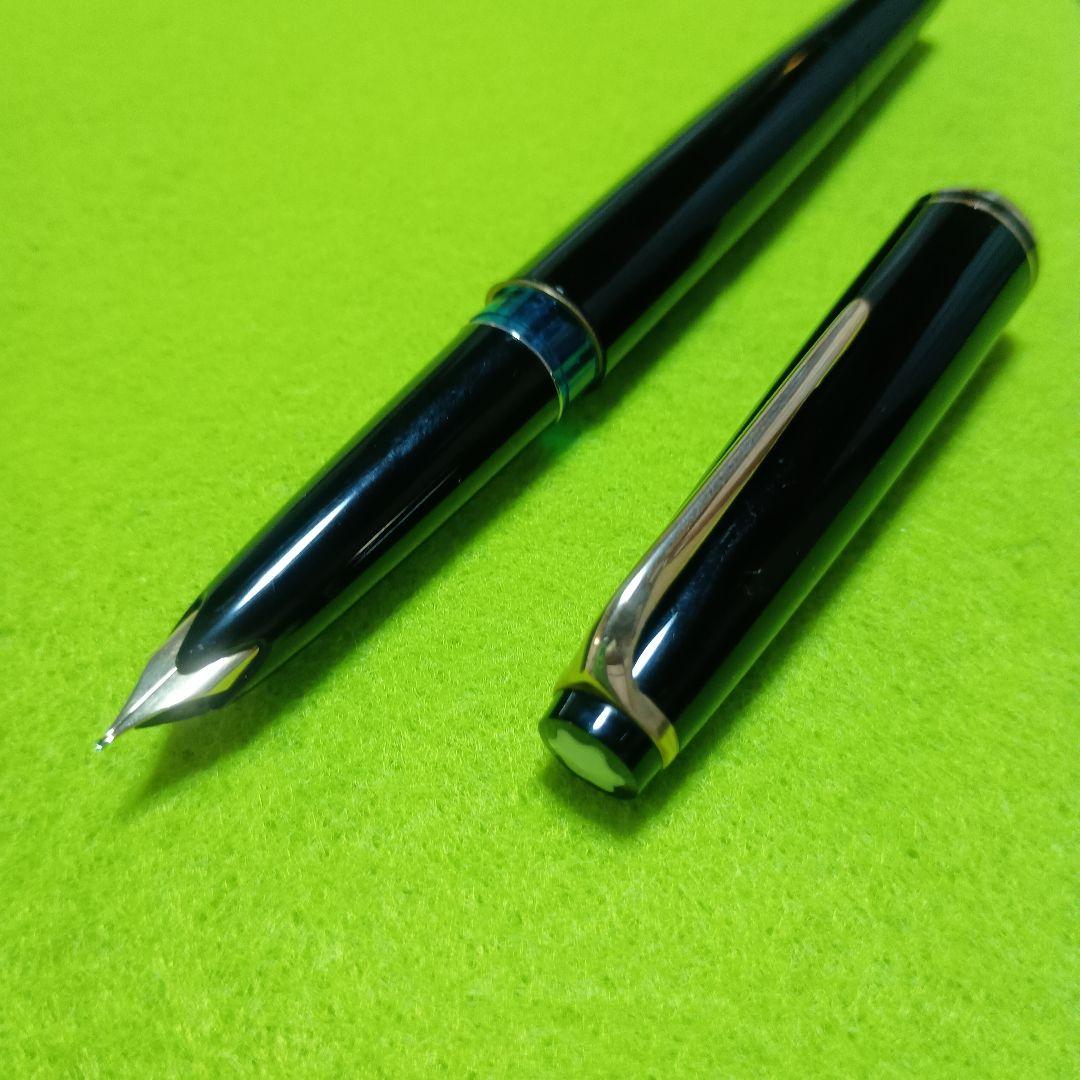 モンブラン万年筆　人気のNo22　　 ペン先　14K 585 ブラック＆ゴールド