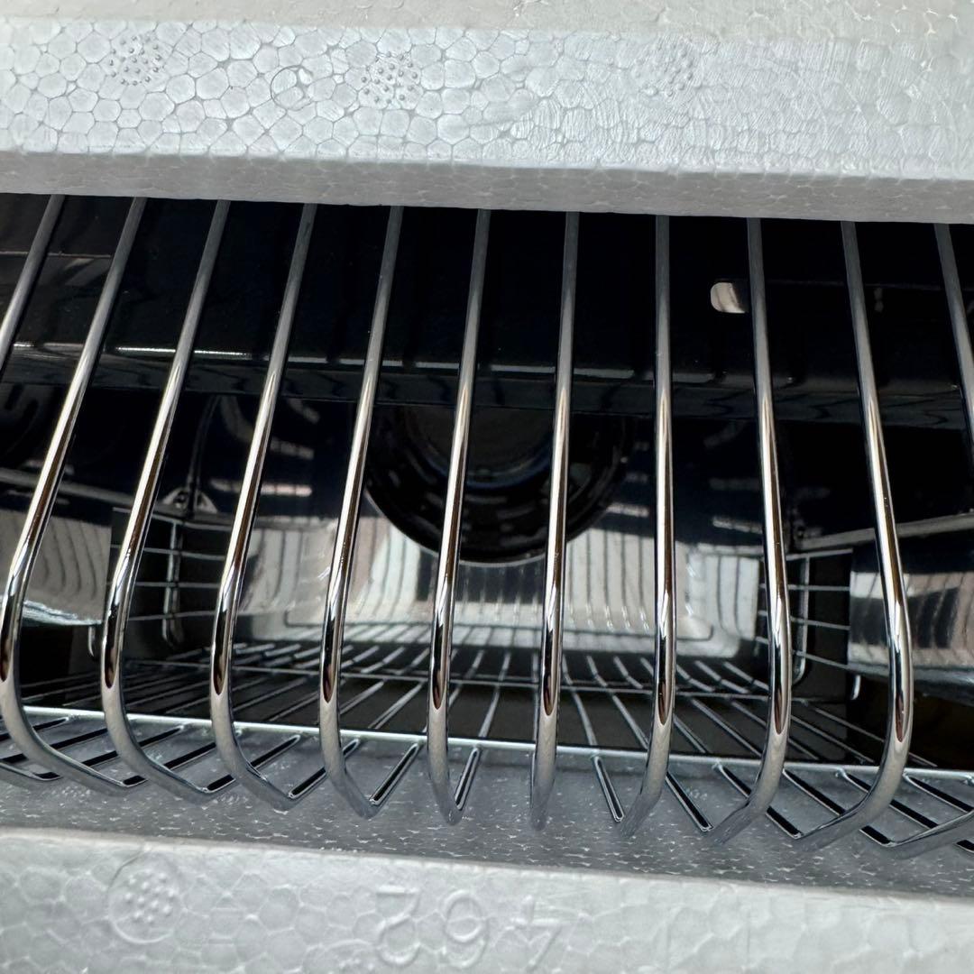 未使用品　Iwatani カセットガスストーブ CB-STV-DKD