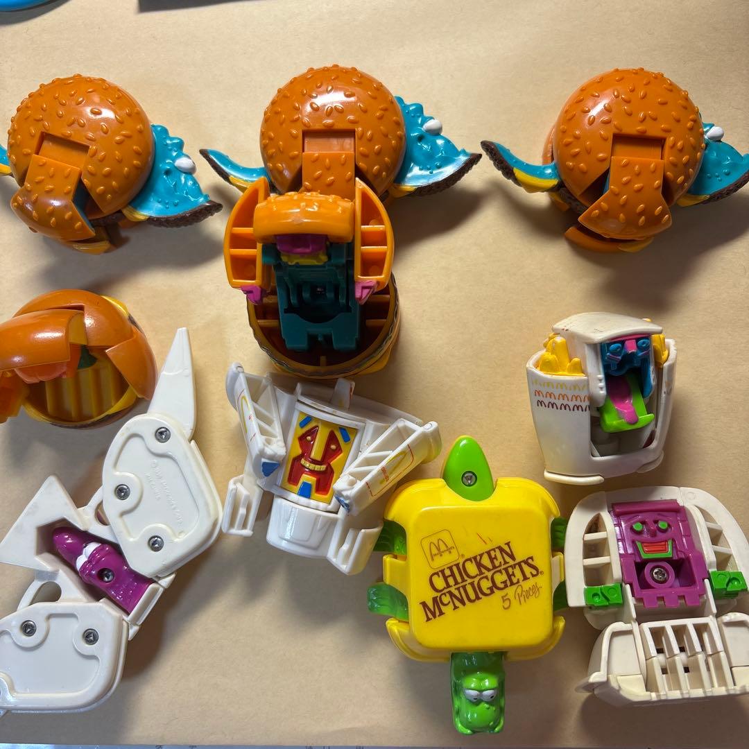 マクドナルド　変身　マックロボ　？　10体セット