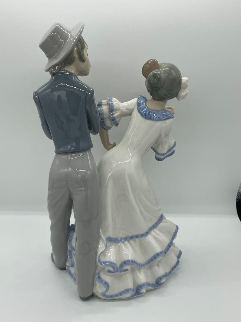 【美品】リヤドロ 【フラメンコ】 NAO カップル フィギュリン 置物 陶器