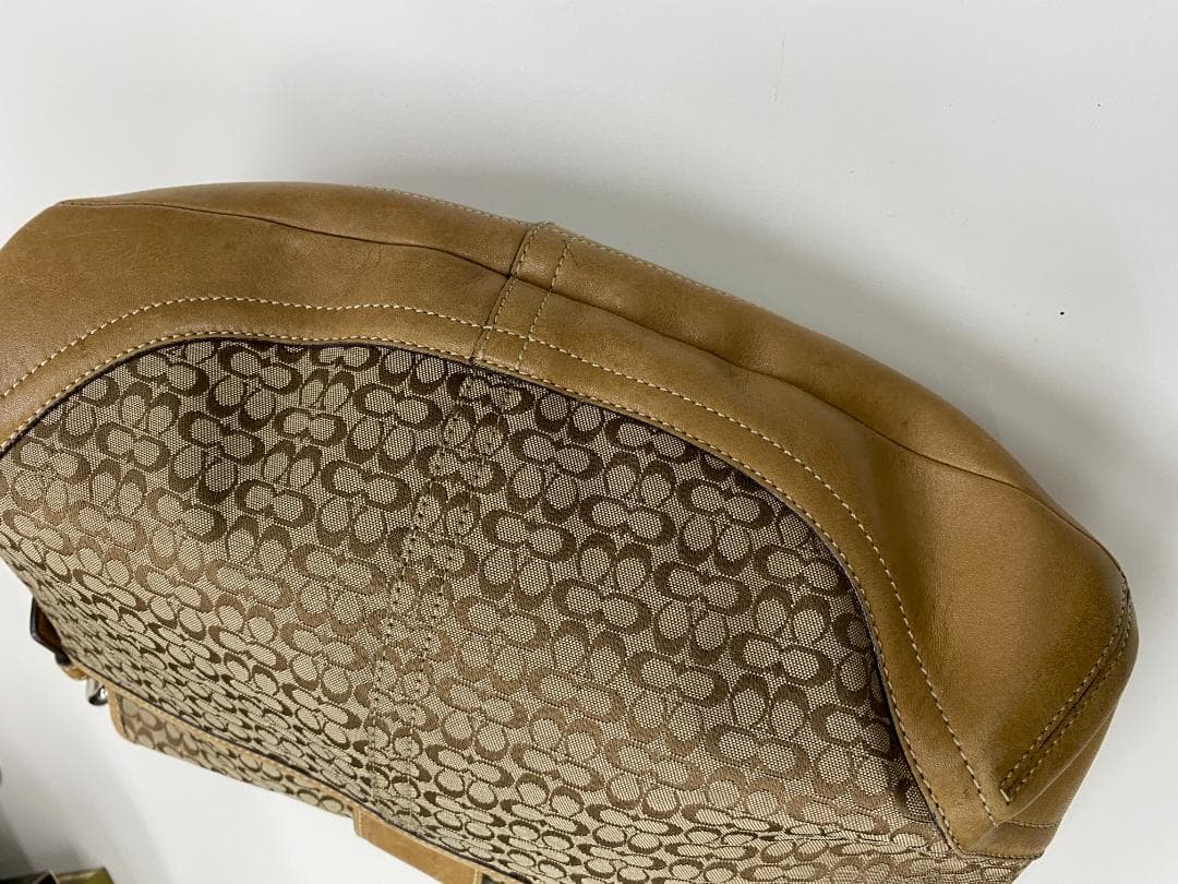 COACH　ショルダーバッグ　アナグラム