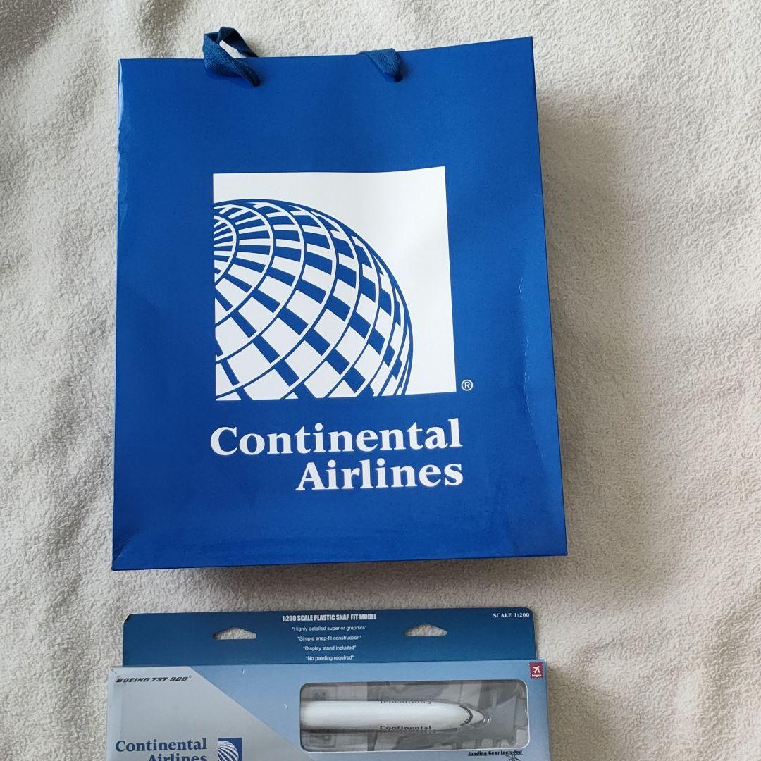 激レア品【未使用】コンチネンタル航空　1:200 737-900