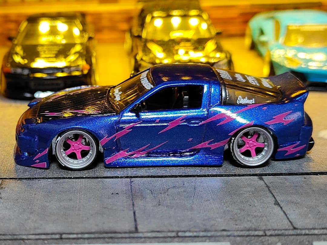 ホットウィールカスタム 日産 180sx フルエアロ ドリ車深リムトミカ改造紫