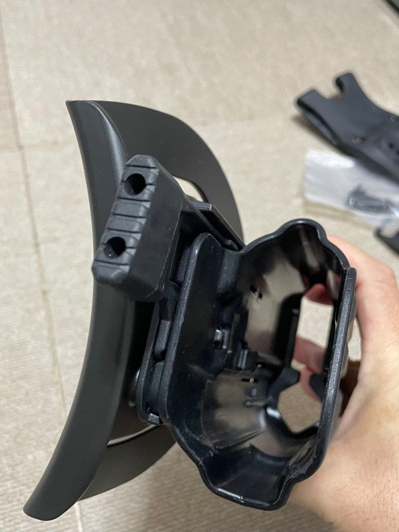 BLACKHAWK OMNIVORE マルチフィットホルスター 右用&レプライト