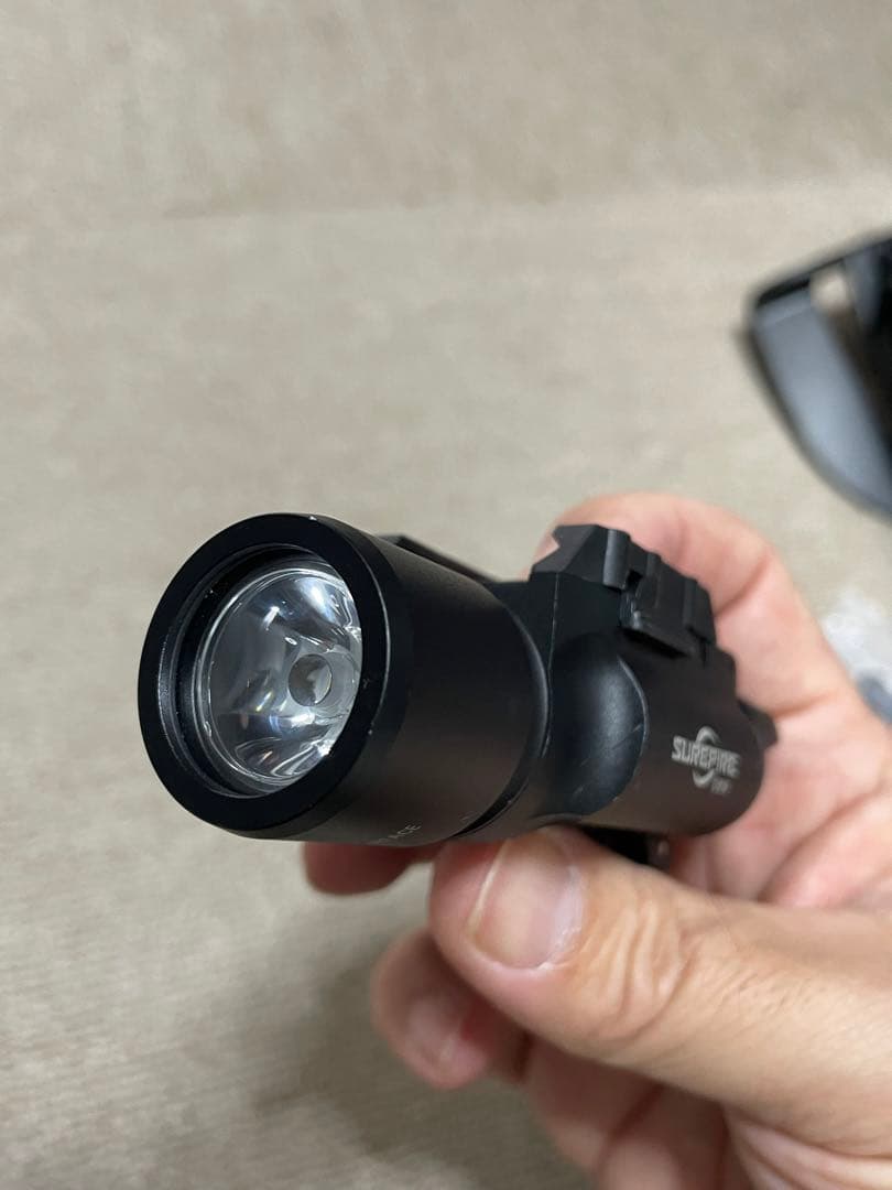 BLACKHAWK OMNIVORE マルチフィットホルスター 右用&レプライト